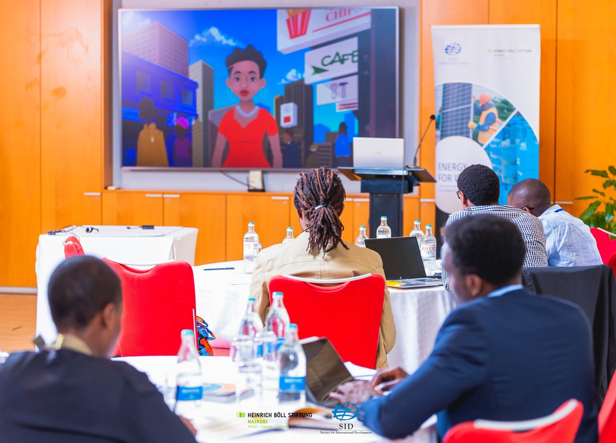 SIDinAfrica's tweet photo. Through various stakeholder engagements avenues such as, workshops, forums &amp; open discussions, we are committed to advancing sustainable energy &amp; climate action in Eastern Africa.

#Replat previous engagements via our YouTube channel: https://t.co/lv3STuMk5I

#EnergyFuturesEA https://t.co/B7ZJaOpEwk