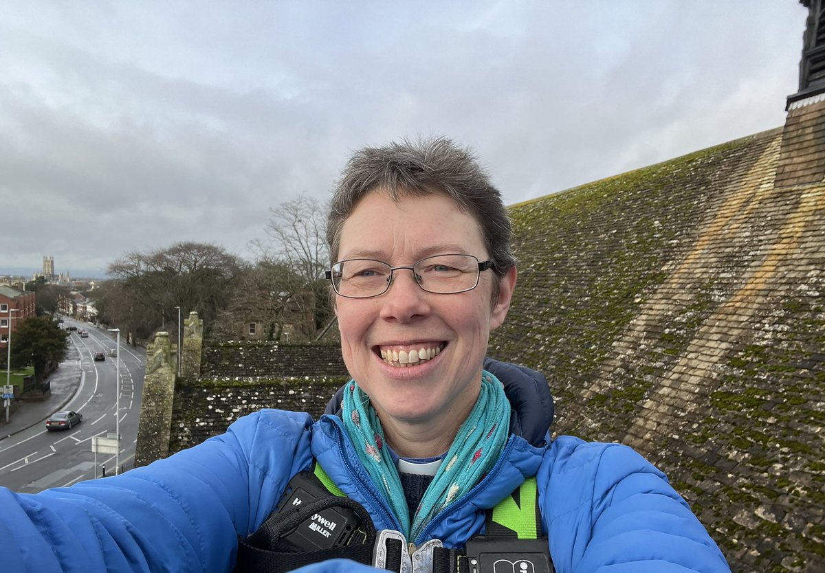 Have to admit I do enjoy the annual roof inspection and gutter cleaning day <a href="/stcatsglos/">St. Catharine's</a> 😊 Great views across the whole of #Gloucester city from up there and an opportunity to pray for and bless all who live and work here <a href="/GlosDioc/">The Diocese of Gloucester</a>