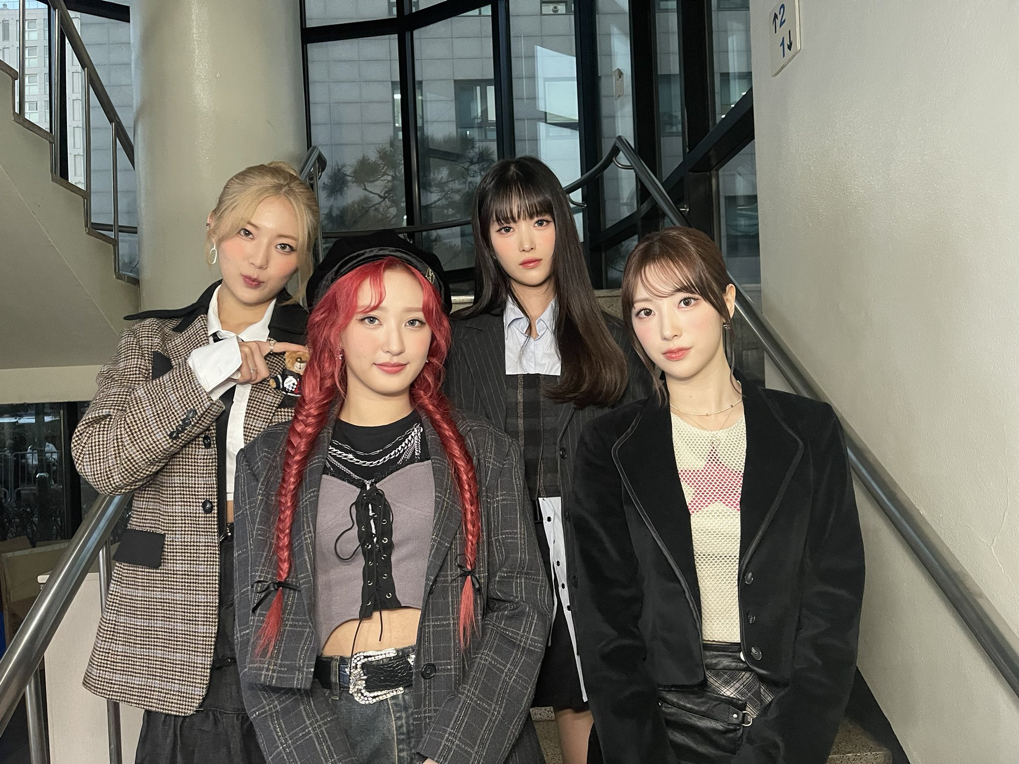 GEwj0I1boAA5rrc?format=jpg&name=large