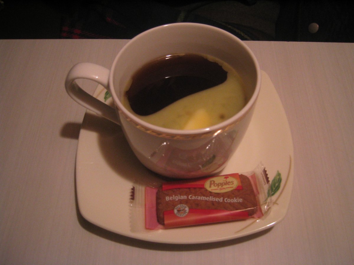 uhwa_loves's tweet photo. 버터커피 at a 터방내☕️ https://t.co/NmmQNH8Zyd