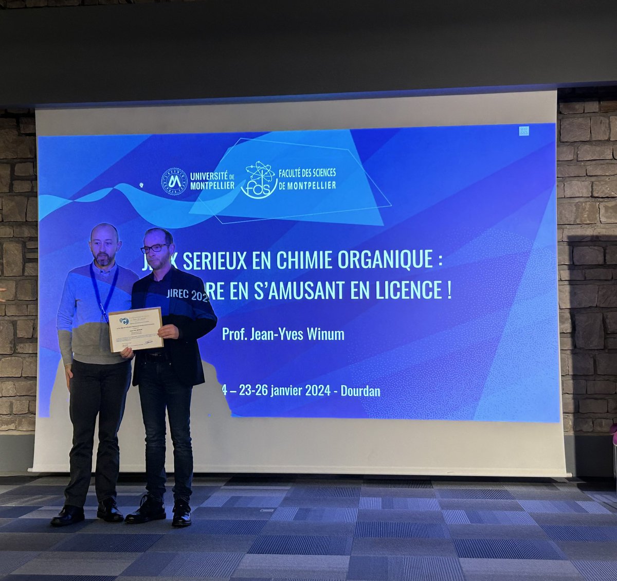 Jean-Yves WINUM (@jeanyveswinum) on Twitter photo Très honoré d’avoir reçu aujourd’hui le Prix de la Division Enseignement Formation 2023 de la Société Chimique de France. @reseauSCF
Merci au comité d’organisation des JIREC2024 pour l’invitation à donner une conférence sur les jeux sérieux.
<a href="/umontpellier/">Université de Montpellier</a> <a href="/FacsciencesUM/">Fac des Sciences UM</a> Très honoré d’avoir reçu aujourd’hui le Prix de la Division Enseignement Formation 2023 de la Société Chimique de France. @reseauSCF
Merci au comité d’organisation des JIREC2024 pour l’invitation à donner une conférence sur les jeux sérieux.
<a href="/umontpellier/">Université de Montpellier</a> <a href="/FacsciencesUM/">Fac des Sciences UM</a>