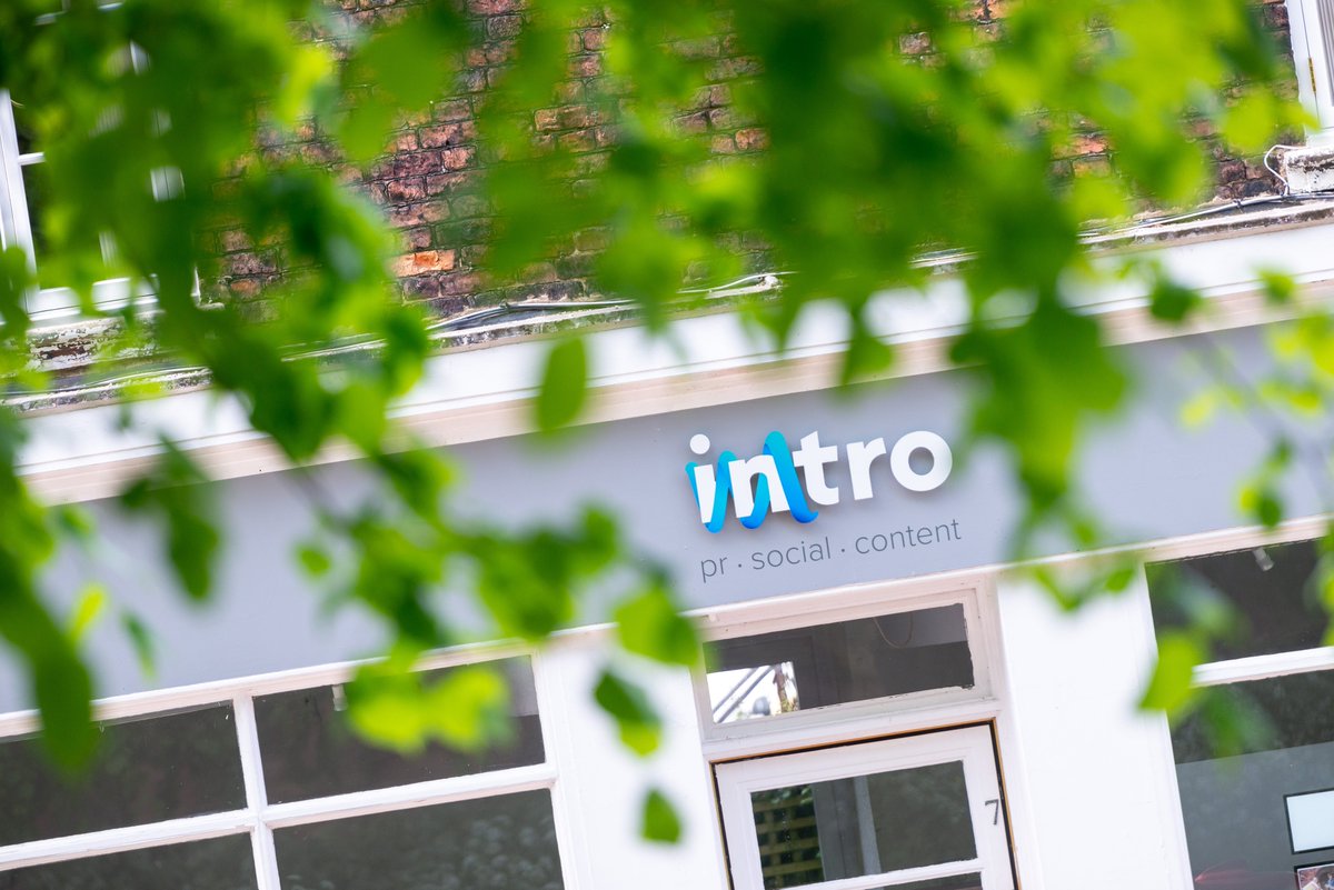 weareintro's tweet image. Join us for a night at @weareintro HQ ✨  
We&apos;re unlocking our doors for an after hours soirée next month, inviting @LA23NET to join us for a dazzling evening starting on Paternoster Row.
Grab yourself a ticket 🎟️ bit.ly/LA23NET_Feb
#LA23NET #BusinessNetworking #Carlisle