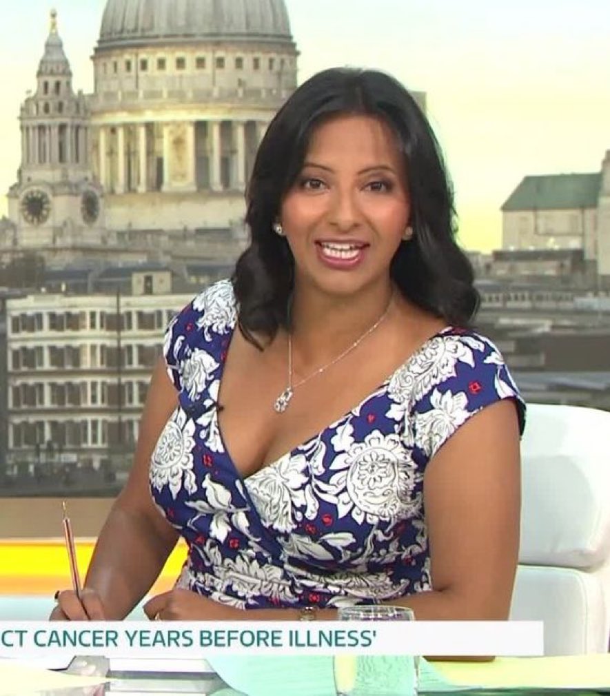 mrgunge2's tweet image. ‘I really don’t know why I’m looking forward to finding out what it’s like getting pied in the face’ #ranvirsingh