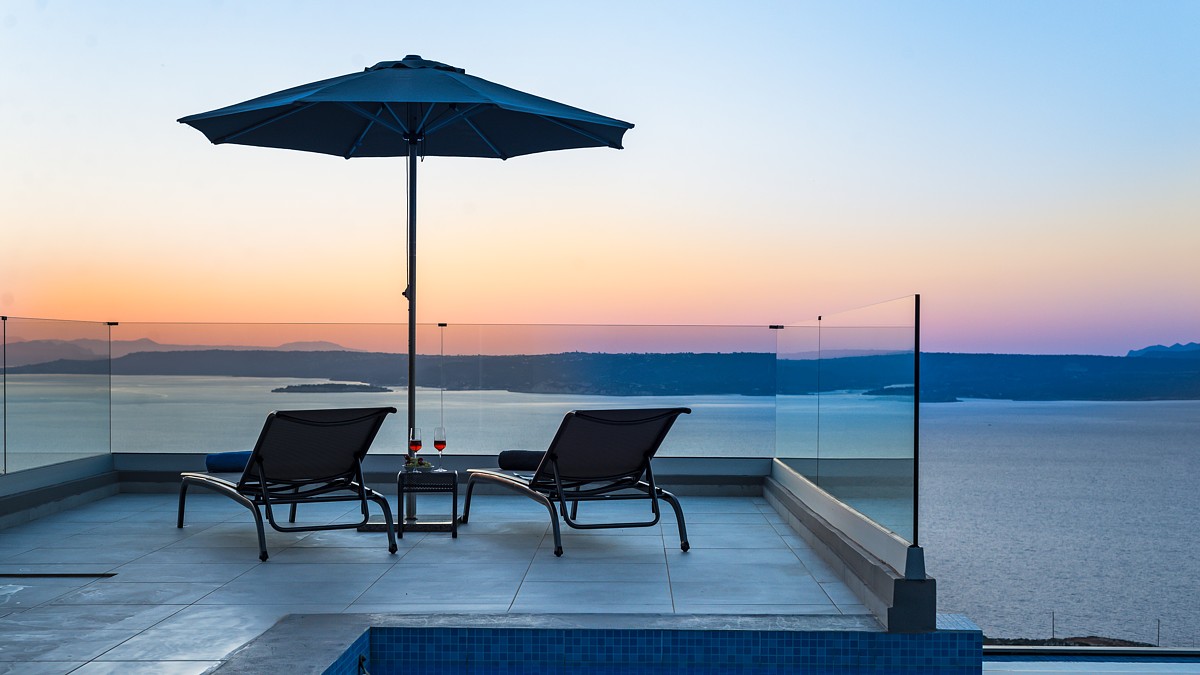 PropertyChania's tweet photo. STUNNING 4-BEDROOM VILLA SET ON A CLIFF TOP FOR SALE!

Click Here: https://t.co/3AXIv2qor9

#cretehomes #chaniarealestate #creteproperties #crete #chaniaproperty #cretevillas https://t.co/Dj8V5hgpaU