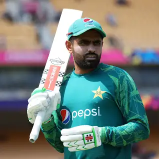 SportieZone's tweet photo. @Sport360 @Babarazam @babarazam258 @BPLofficialT20 🌟 ODI Debut: Impressive debut in the third ODI against Zimbabwe, scoring 54 runs off 60 balls. 👏🏽🏏🔝 Test and ODI Squad: Earned a place in both Test and ODI squads for an away series against Sri Lanka. https://t.co/GgtfYUdfl2