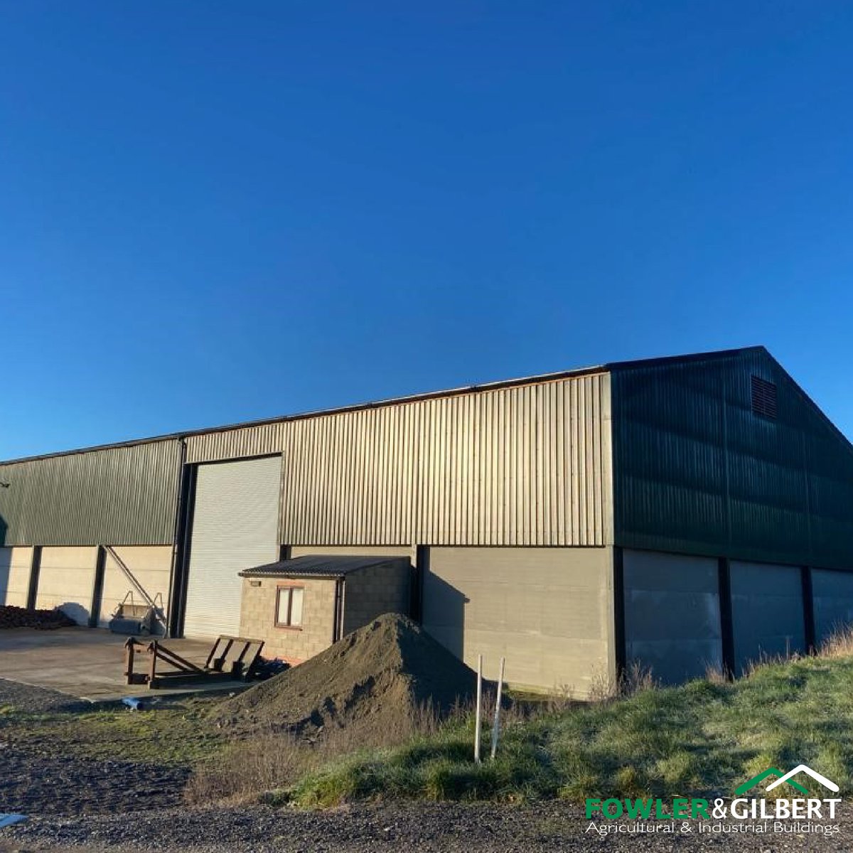 We are proud to have supplied this building to a valued agent in Yorkshire.

🌽160' x 60' x 25' Grain store is designed to take 3.6m surcharged grain.

Are you ready for this upcoming harvest? Speak to one of our dedicated team today!

☎️01630 655 555
