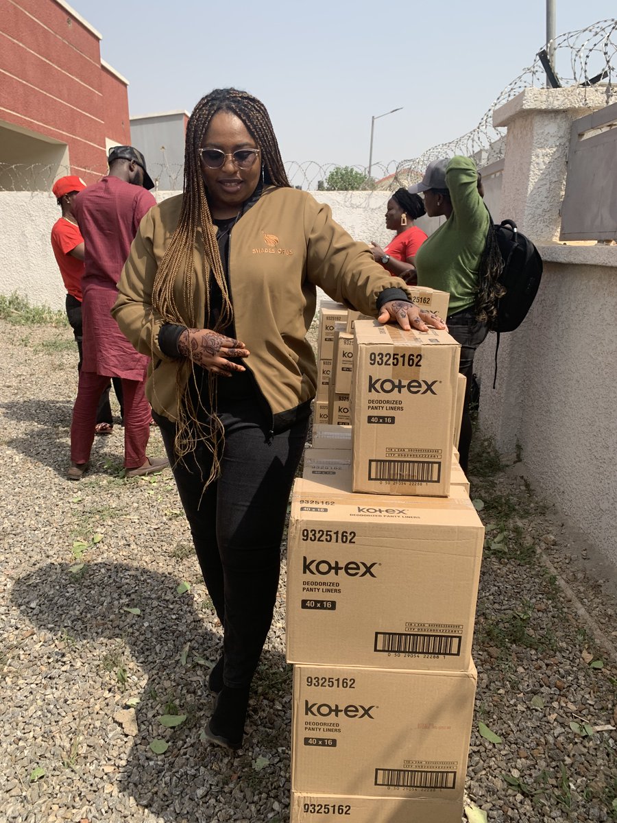 SHADES OF US tweet media