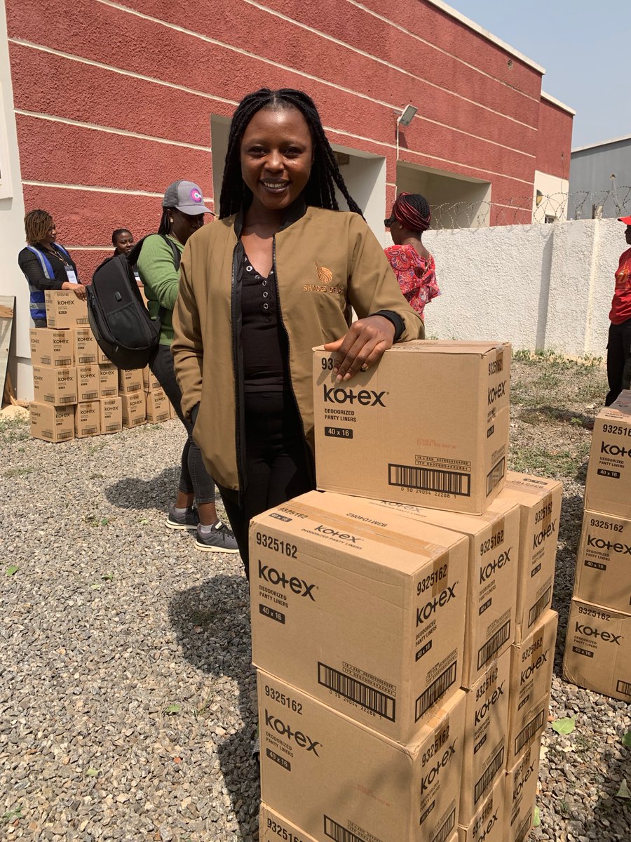 SHADES OF US tweet media