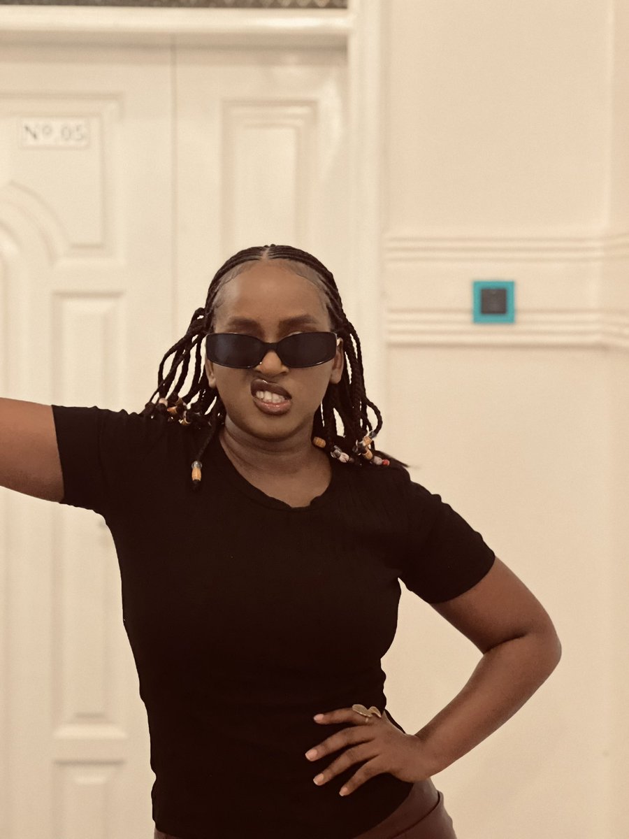 Uwera 🦋 tweet media