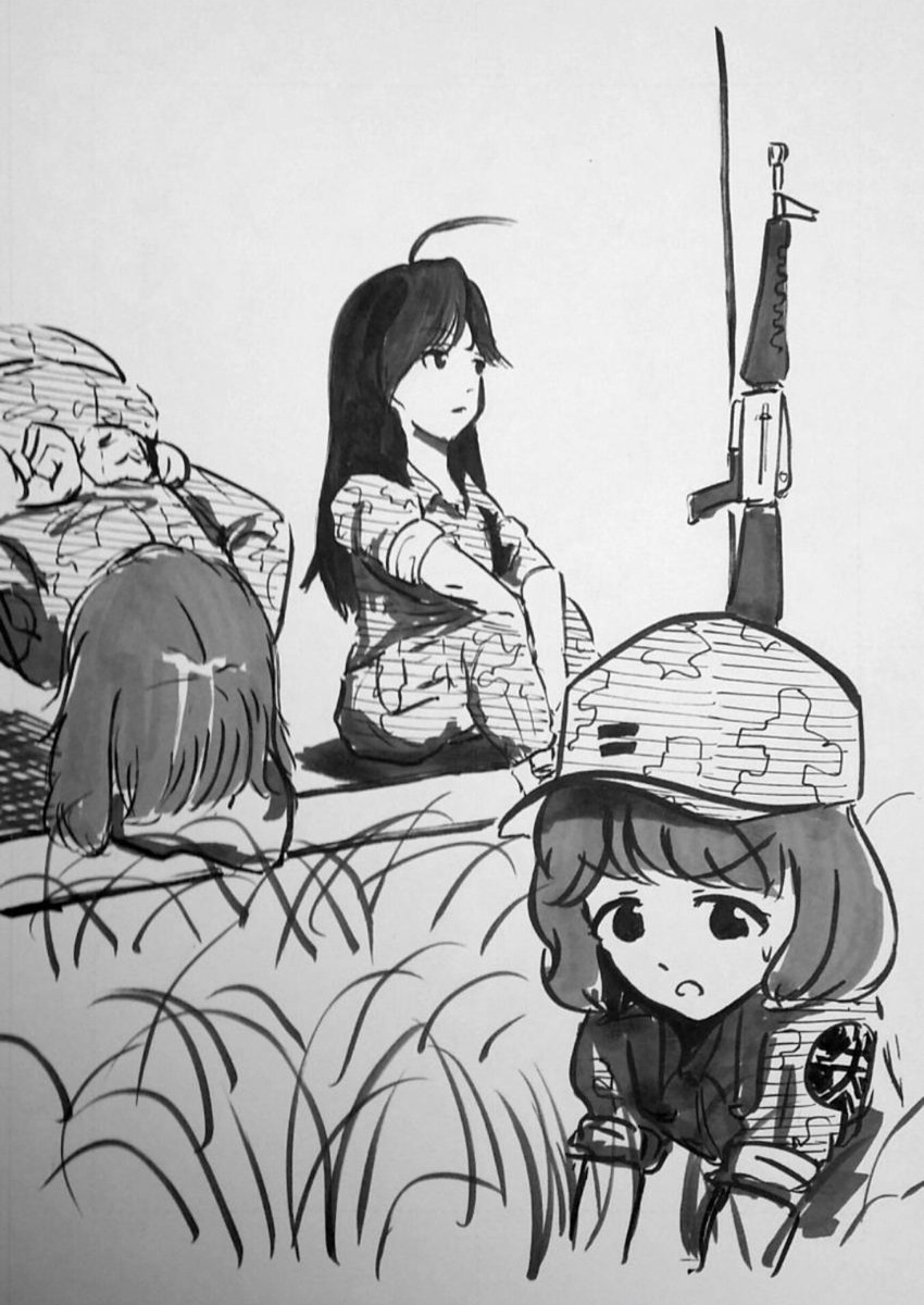 어제 걸판 그린김에 예전에 그린 걸판 그림들 좀 들춰보는데 추억이 좀 올라오네요 허허
나중에 추려서 몇 개 올려보겠습니다 