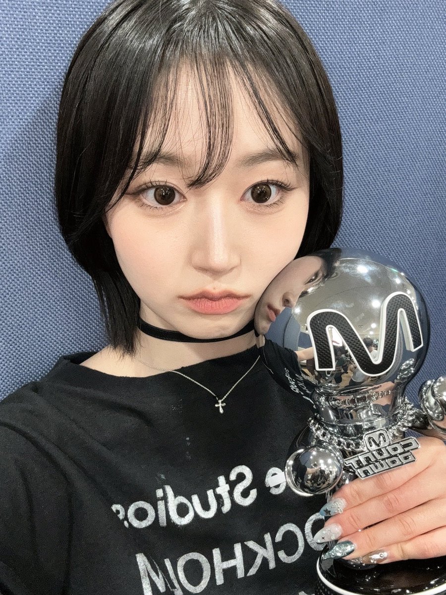Forky_02's tweet photo. 상 들고 찍는 셀카가 늘어갈때마다 얼마나 행복한지 아냐고 .. https://t.co/AgYMtJjZdq