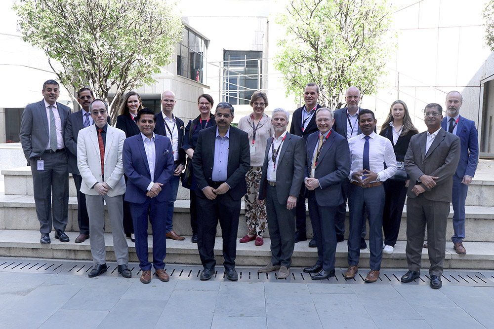 TCS_Europe's tweet photo. @TCS welcomes esteemed business executives from
@NWestOffice. The purpose of the visit was to learn about India’s economic growth; its green energy, technology transition, and the vital role
@TataCompanies and TCS are playing in this transition.  #tcsempowers #AI https://t.co/qCC8nTNQJ3