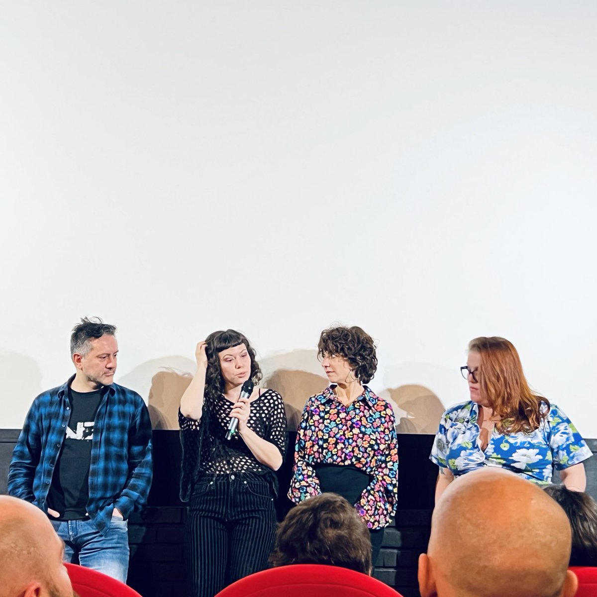 Vive le cinéma X au… cinéma avec <a href="/anoushka_nsp/">Anoushka</a> ! 🔞🍿

Avant-première de CHAOS devant une salle comble 👏

Diffusion bientôt sur <a href="/canalplus/">CANAL+</a> 🧑‍💻