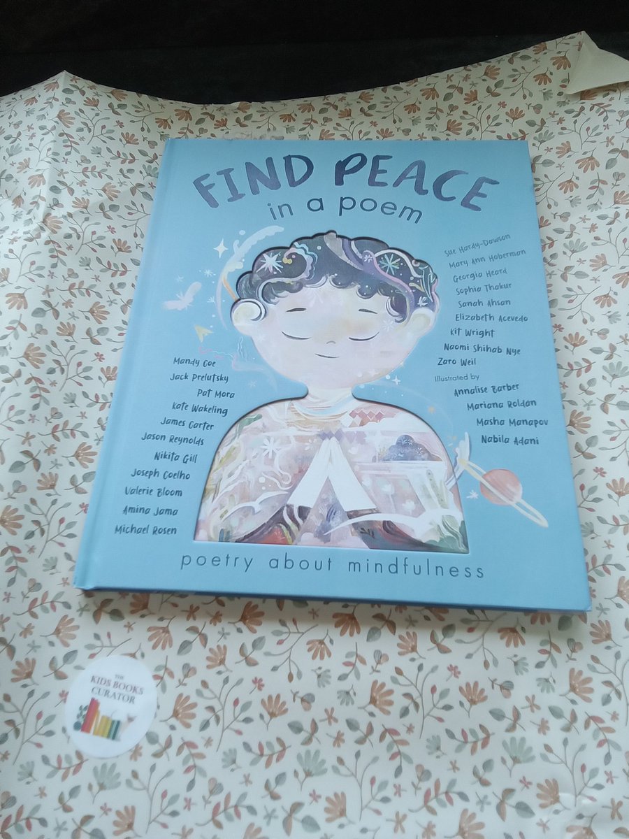 Thank you to #Nicci #KidsBooksCurator for this beautiful #bookpost #FindPeaceInAPoem @LittleTigerUK . It definitely pays to sign up to newsletters! Not only does Nicci tell you about lovely books, she has competitions too. Look how beautifully it was packaged!