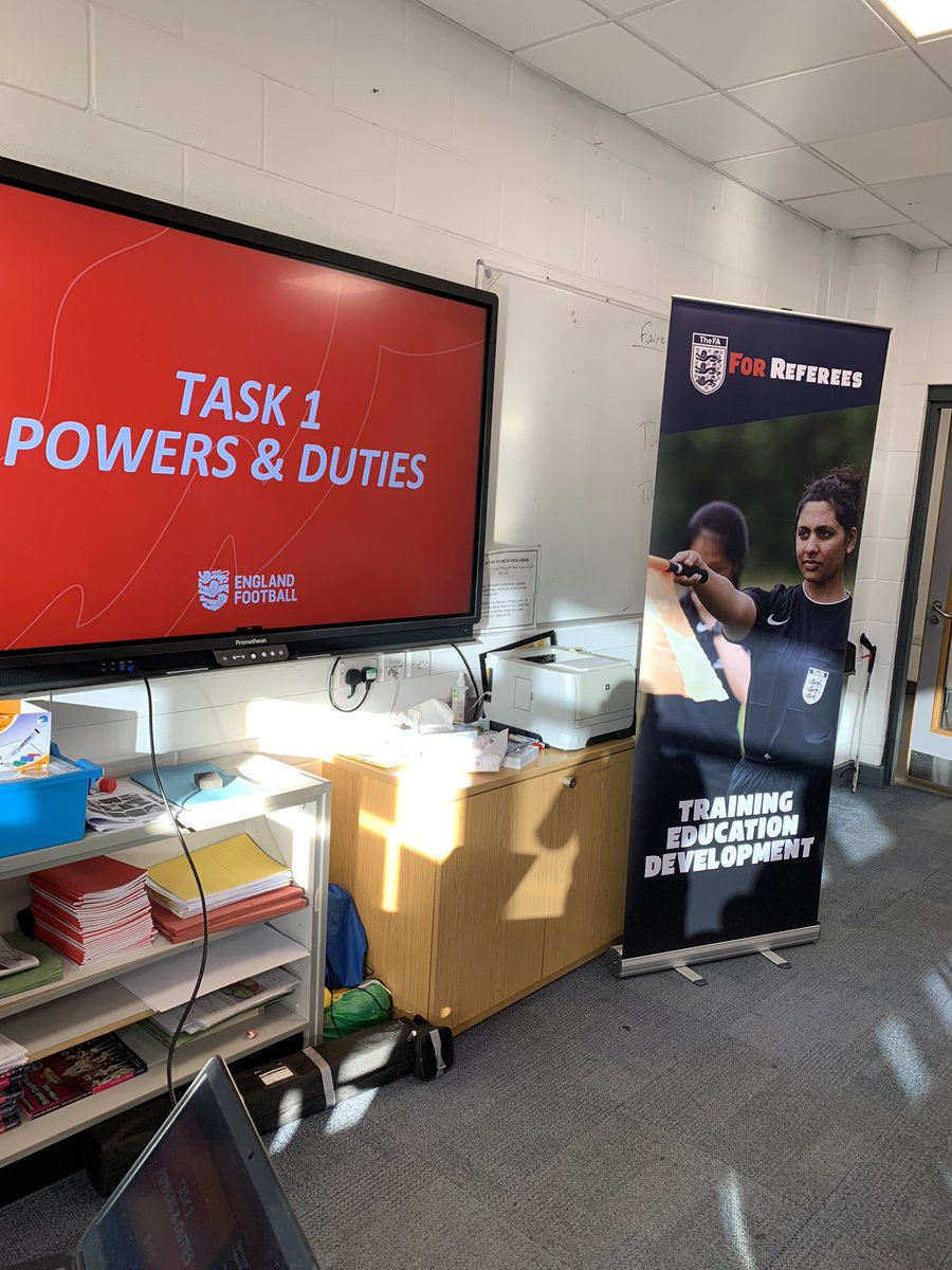 MinGupta's tweet photo. Promoting Referee opportunities at Madani Islam school , leicester providing opportunities to students to become Referees , part of the 3 year referee strategy and volunteering opportunities in grassroots football @FARefereeing @Raj_Randhawa6 https://t.co/wpjGHffaF3