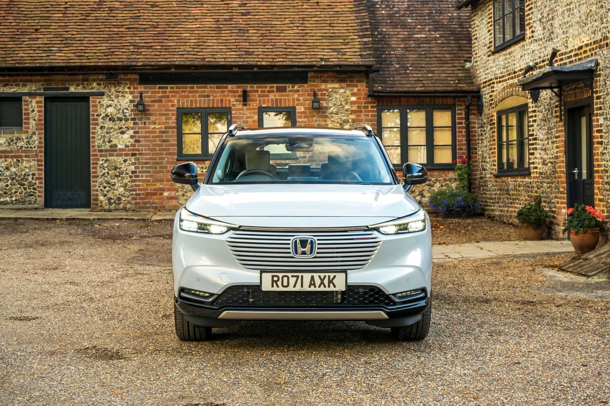 StockportHonda's tweet image. Get behind the wheel of knowledge with our Honda HR-V blog review!🧠
Trust us, you won&apos;t want to hit the brakes on this one🤩
#HondaHRV #blogreview

 Honda HR-V Review | Swansway Blog ecs.page.link/x3xB6