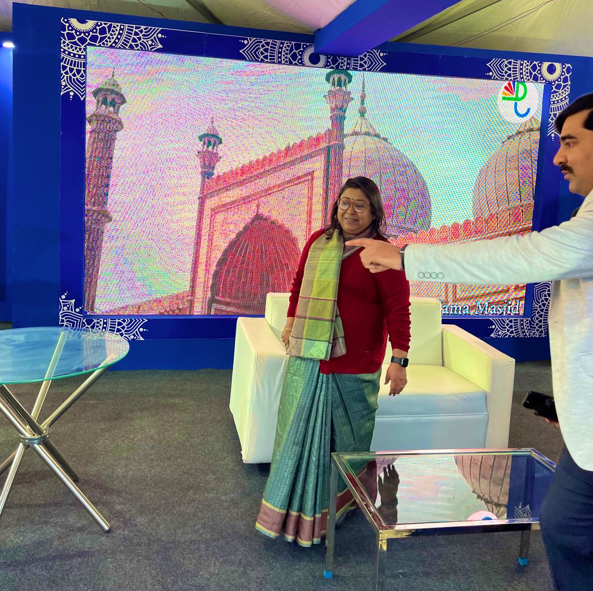 #BharatParv #RedFort  #DekhoApnaDesh @tourismgoi 🇮🇳
#DekhoMeriDilli @tourism_delhi 🇮🇳

Inaugurated by Hon’ble PM on #ParakramDiwas 23rd Jan 

Free Entry till 31st Jan ( 12 to 9 pm ) 

Honoured @ManishaSaxena10 ma’am graced Delhi Tourism Pavilion #ThemePavilion and appreciated 🙏