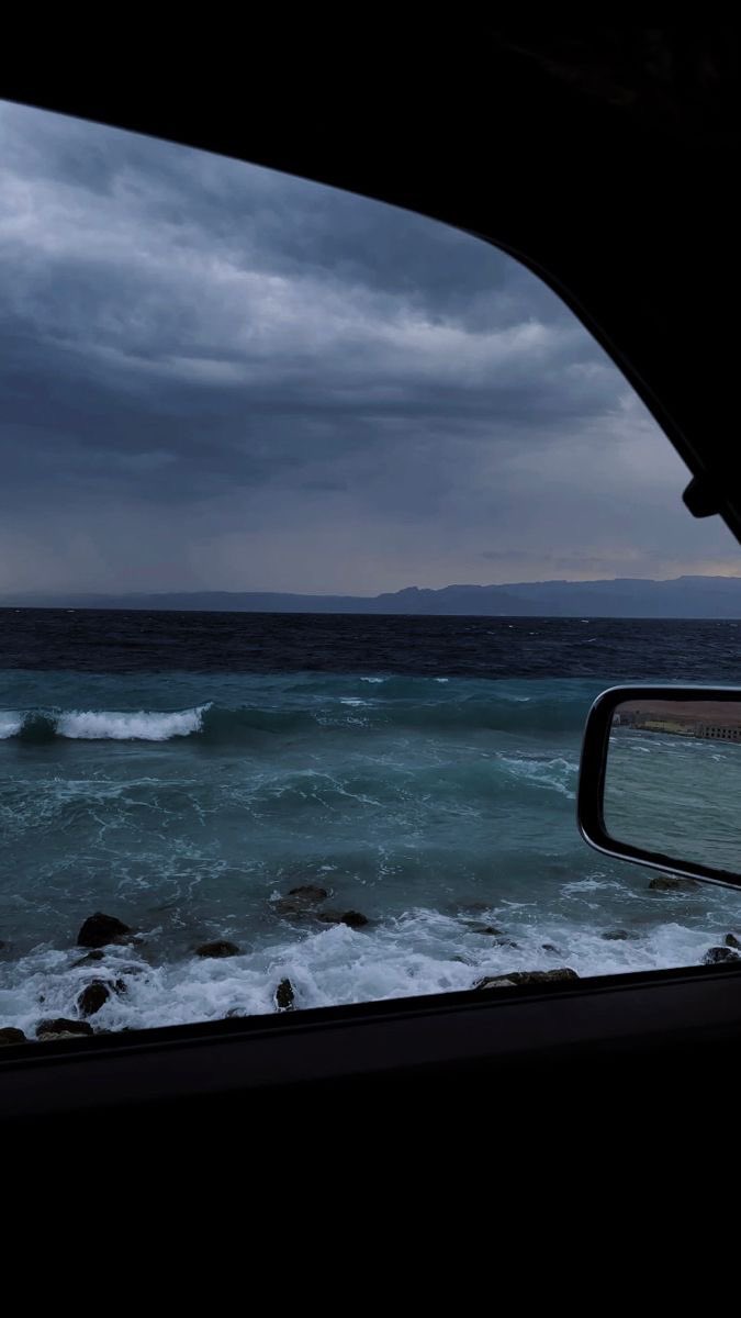 بحر 🌊 (@butterflless) on Twitter photo 