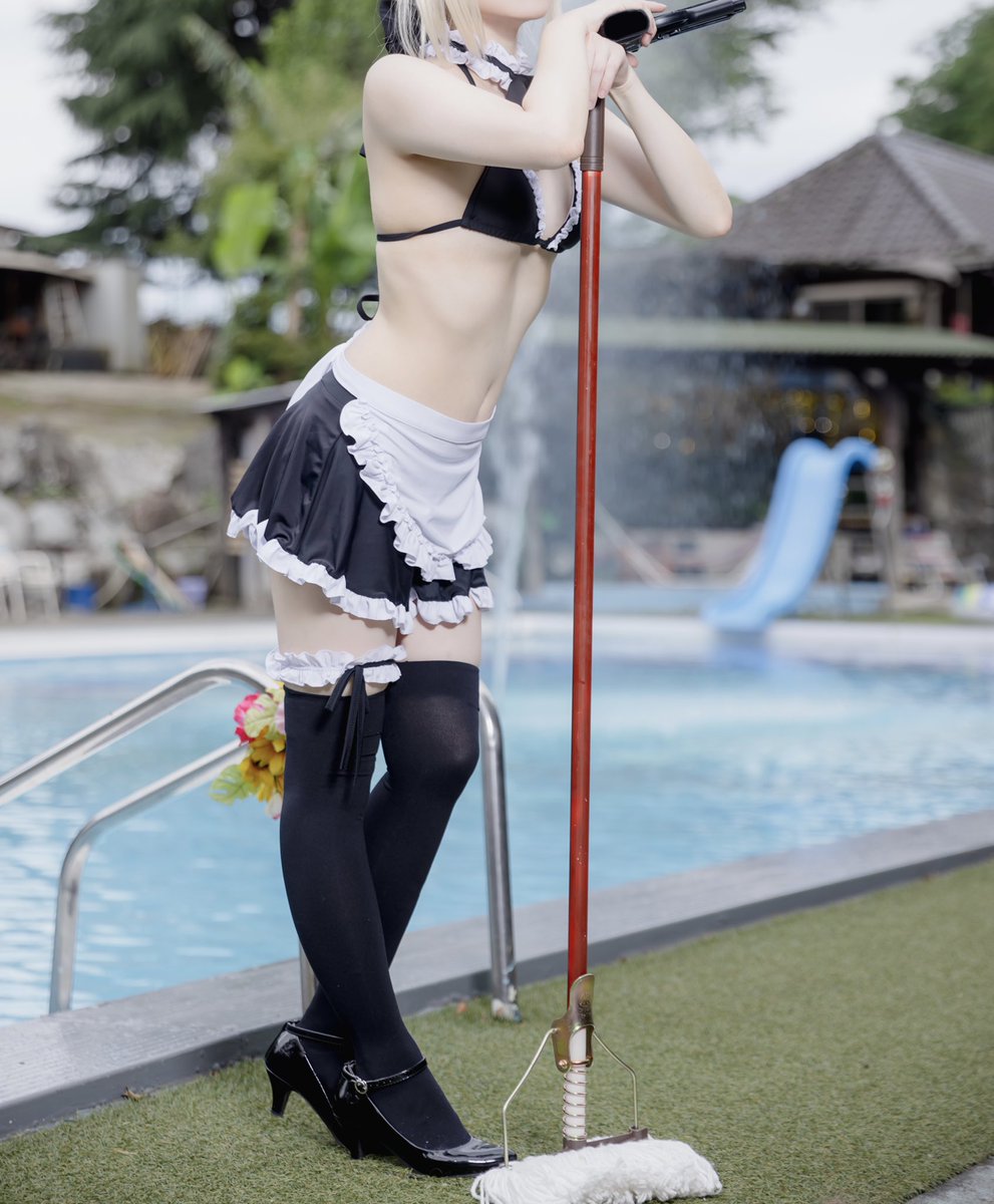 mmiissssaaa's tweet photo. 去年の夏の体型カムバック https://t.co/Aol6QNF1oF