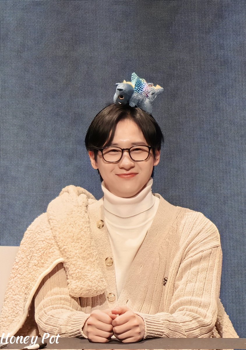 CNUSHONEYPOT's tweet photo. 我永远臣服于温柔～

#신우 #B1A4 #CNU https://t.co/9RBVraEmxq