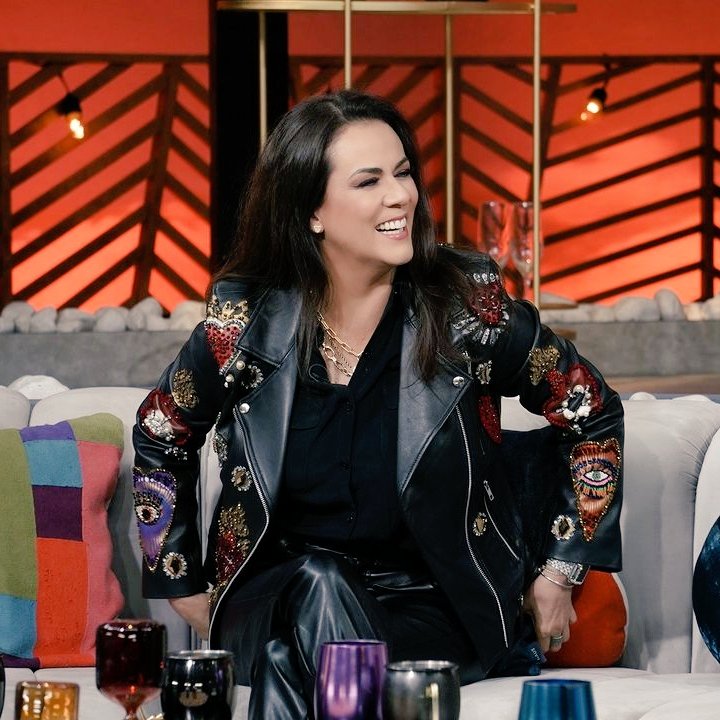 1segundoCol_'s tweet image. My yellow person💛🧚🏽‍♀️✨