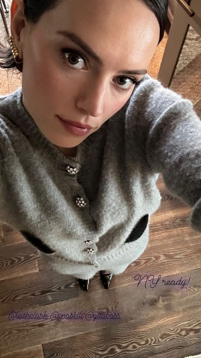 Daisy Ridley Updates tweet media