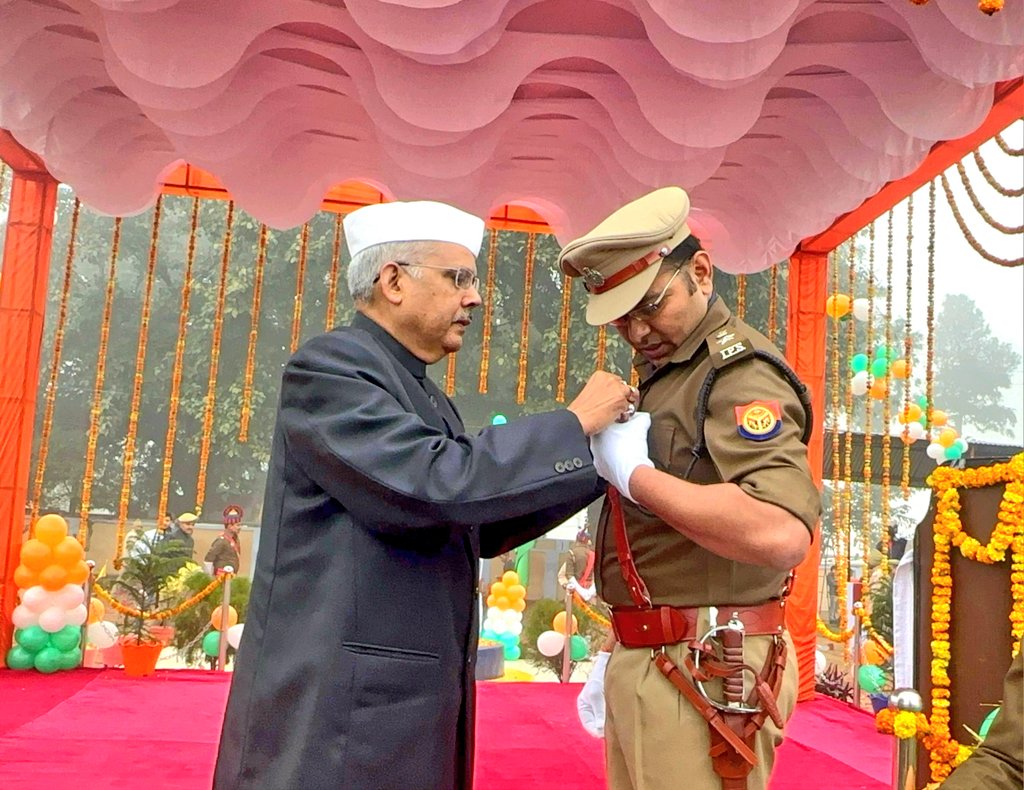 75वें गणतंत्र दिवस के अवसर पर पुलिस महानिदेशक प्रशंसा चिन्ह (प्लेटिनम) से सम्मानित किया गया । आभार 🙏🏻😊

#RepublicDay2024