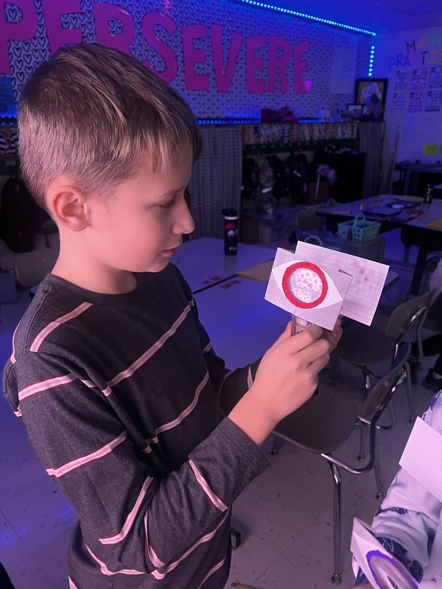 chaffin4th's tweet photo. One of my favorite science lessons! We made a model of our eyes 👀 and learned how it works as a system so we can see! https://t.co/TjprubHINa