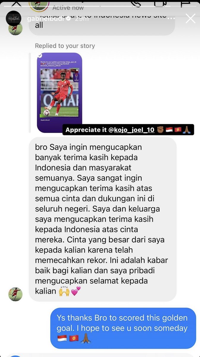 garagarabola_'s tweet image. Via IG Mas @GabrielBudi 

Rakyat Indonesia dapat salam hangat dari Joel Kojo!

Orangnya humble banget kayanya 🥹
Dia bilang ga akan lupa sm dukungan dan cinta yg ditunjukkan publik Indonesia!

Sukses terus karirmu Mas Joel Kojo!
Semoga suatu hari nanti datang dan bermain di sini!