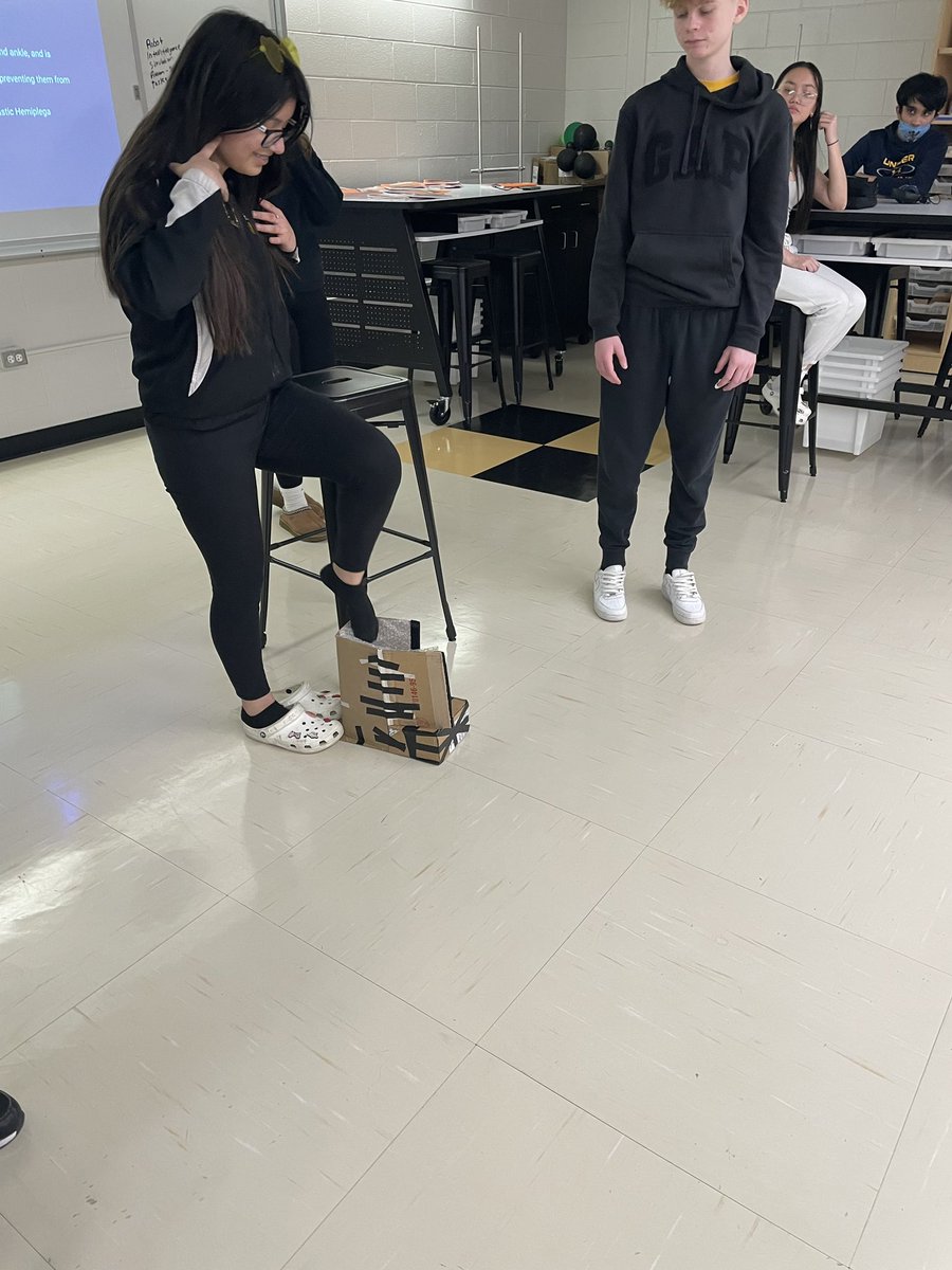 dist126_pjh's tweet photo. Advanced IT students have been working on a Foot Orthosis project in PLTW. They were given a task of creating an orthotic device for a patient with Spastic Hemiplegia. The students researched the condition, drew sketches and were given materials to create a prototype. https://t.co/YJqubA5yh9