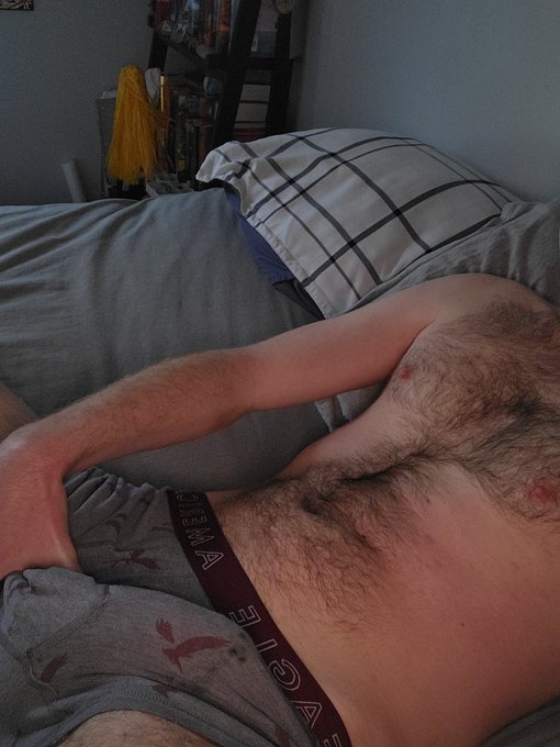 Caught you staring dude 😈 https://t.co/REjg3UPszf<a href="/tag/bulge"class="tags"><span>#bulge</span></a><a href="/tag/pupplay"class="tags"><span>#pupplay</span></a>