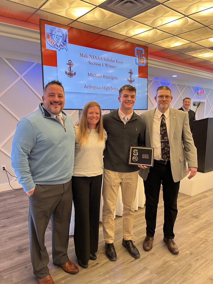 admiralad845's tweet photo. ⚓️Congratulations to Michael Rescigno the 2024 NIAAA Section 1 Scholar Award winner⚓️ https://t.co/qXhYyK9tKf