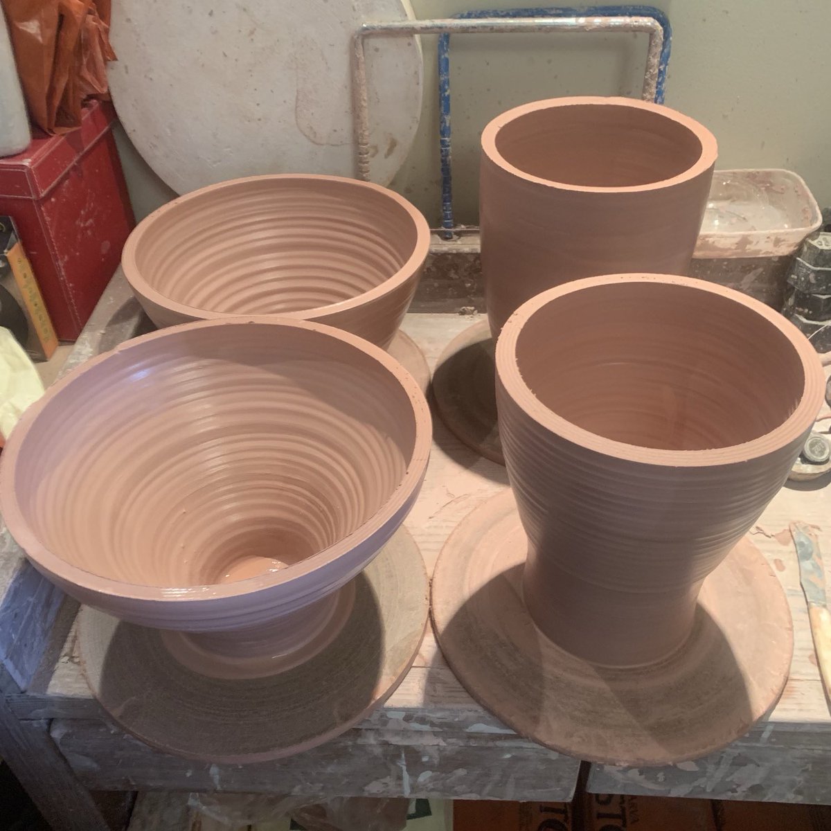 DJCeramics's tweet photo. I did enjoy throwing these - not done enough ‘big’ stuff recently. https://t.co/CyiUX9hYnv