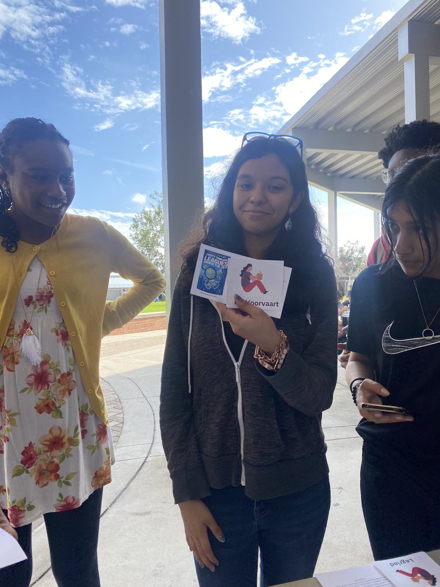 Carolyn Graham tweet media