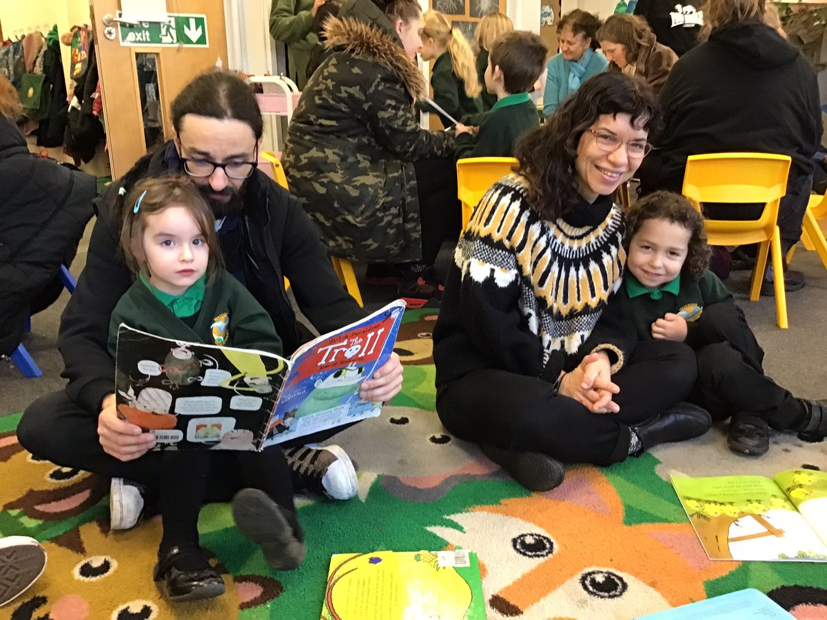 Bulbourne_WPA's tweet photo. Thank you so much for coming to our reading café in Reception this morning! We loved having you visit! 🤗 https://t.co/GMICxsVtFp