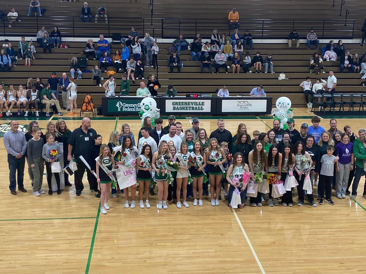 GMS_GBB's tweet photo. Thank you to @GHSHoops and @GHSLadyDevilsBB for hosting our 8th Grade Night between their games against Volunteer. A great group of young ladies are heading that way in less than 4 months! 😁 https://t.co/pHjBhGg8Eg