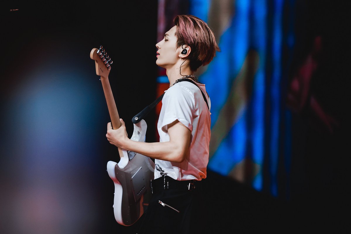 jayforever_02's tweet photo. 240126 FATE IN MACAU
.
.
.
#JAYalways
#JAY #제이 #종성 #ジェイ
#엔하이픈 #ENHYPEN #エンハイプン
#FATE_IN_MACAU https://t.co/eZuiomZ00O