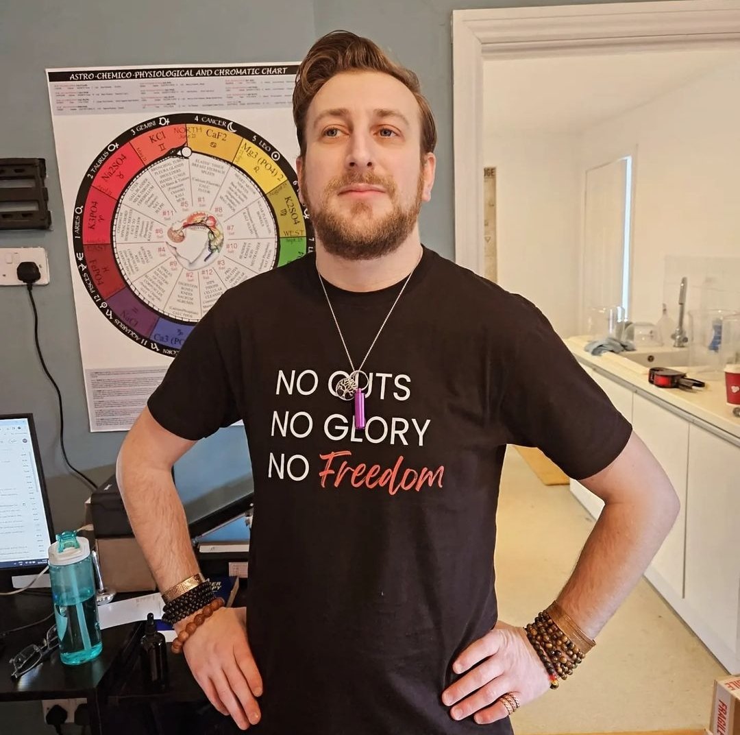 SenseClothing1's tweet photo. Happy customer!

https://t.co/QtrMQHSfgt https://t.co/bakZYwMWbX