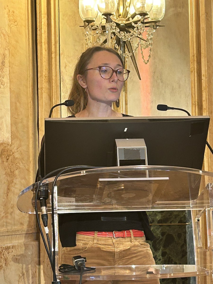 ffcd_cancerdig's tweet photo. JFCD  2024 : top 2 en 4 diapositives des articles oesophage-estomac présenté par Marine Jarry du @CHUClermontFd. https://t.co/Lrec92NlVV