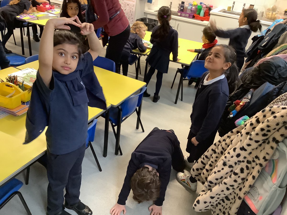 Year1@fircroft.family tweet media