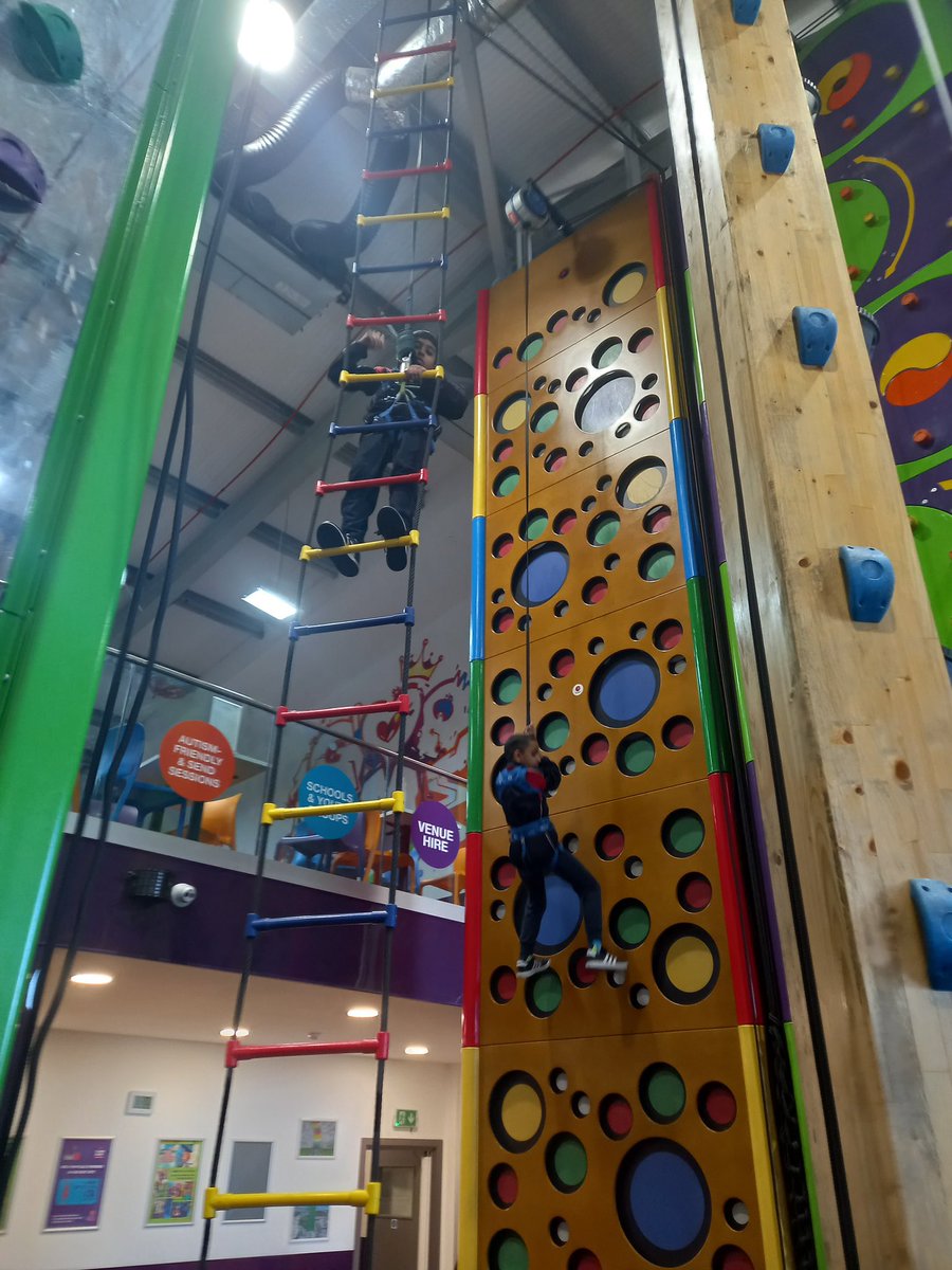denbighprimary's tweet photo. Over the past few weeks, we have been visiting @climbquestmk where the our Year 5 children have had a wonderful time building confidence, developing their resilience &amp; facing their fears. They have all had a brilliant time and pushed themselves beyond belief! https://t.co/GY5bEs1Sco