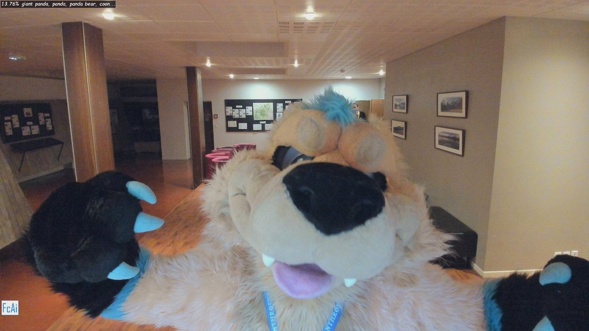 I be sniffin for #FursuitFriday 

📌: La Domaine des Puys, Auvergne, FR
✂️ : <a href="/MoreFurLess/">More Fur Less</a>