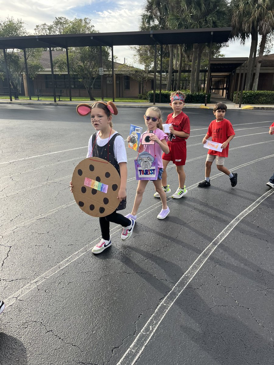 Melissa Ruff tweet media