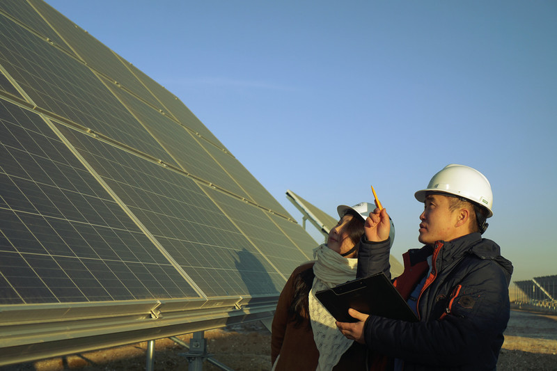 #DYK coal, oil, &amp; gas (fossil fuels) are responsible for nearly 90% of global carbon dioxide emissions❓

That's why GCF is investing in energy efficiency &amp; renewables at scale. 💡
Clean energy is crucial to a sustainable future. ➡️ g.cf/energy 
#WorldCleanEnergyDay