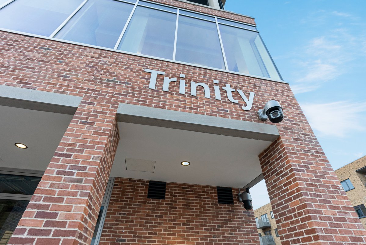SWLSTG's tweet photo. 📅 Save the date! We're hosting a community careers event in our Trinity building at Springfield Hospital next Friday 2 February.

Come along, meet our teams and have the opportunity to apply and interview for a job on the same day!

Find out more: https://t.co/pGtJS1k9Vl https://t.co/E0or7v9eIg