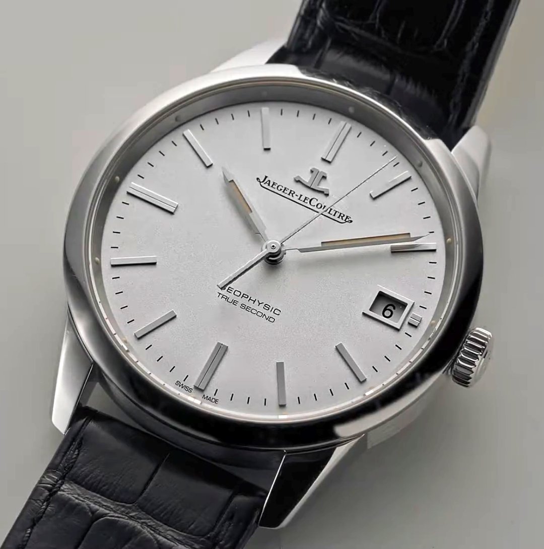 Watchfinder & Co. tweet media