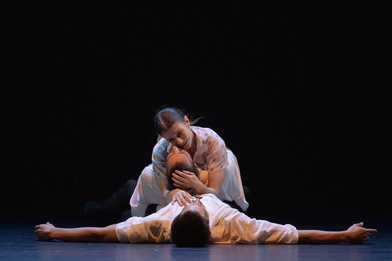 The Reviews Hub tweet media