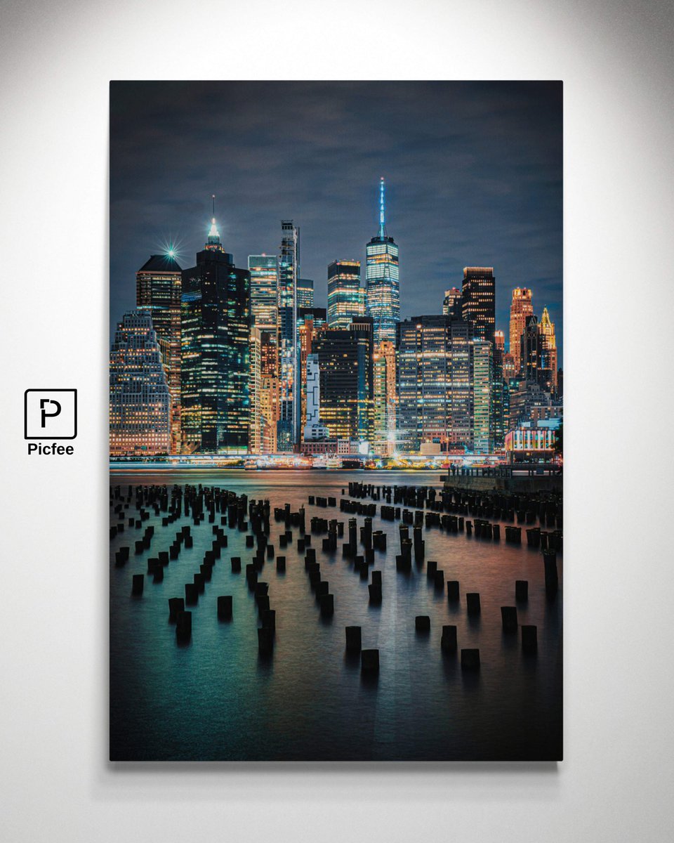 Picfee's tweet image. Manhattan, New York at night. 🗽🌃
by: @thea.photo_ 

Artwork: 80x120cm - Matte photo paper on metal with blind hanging system. 
art code: 9382

Use #picfee to get featured. 

#newyork #photograghy #photoart #wallart #fineartphotography #freetheartist