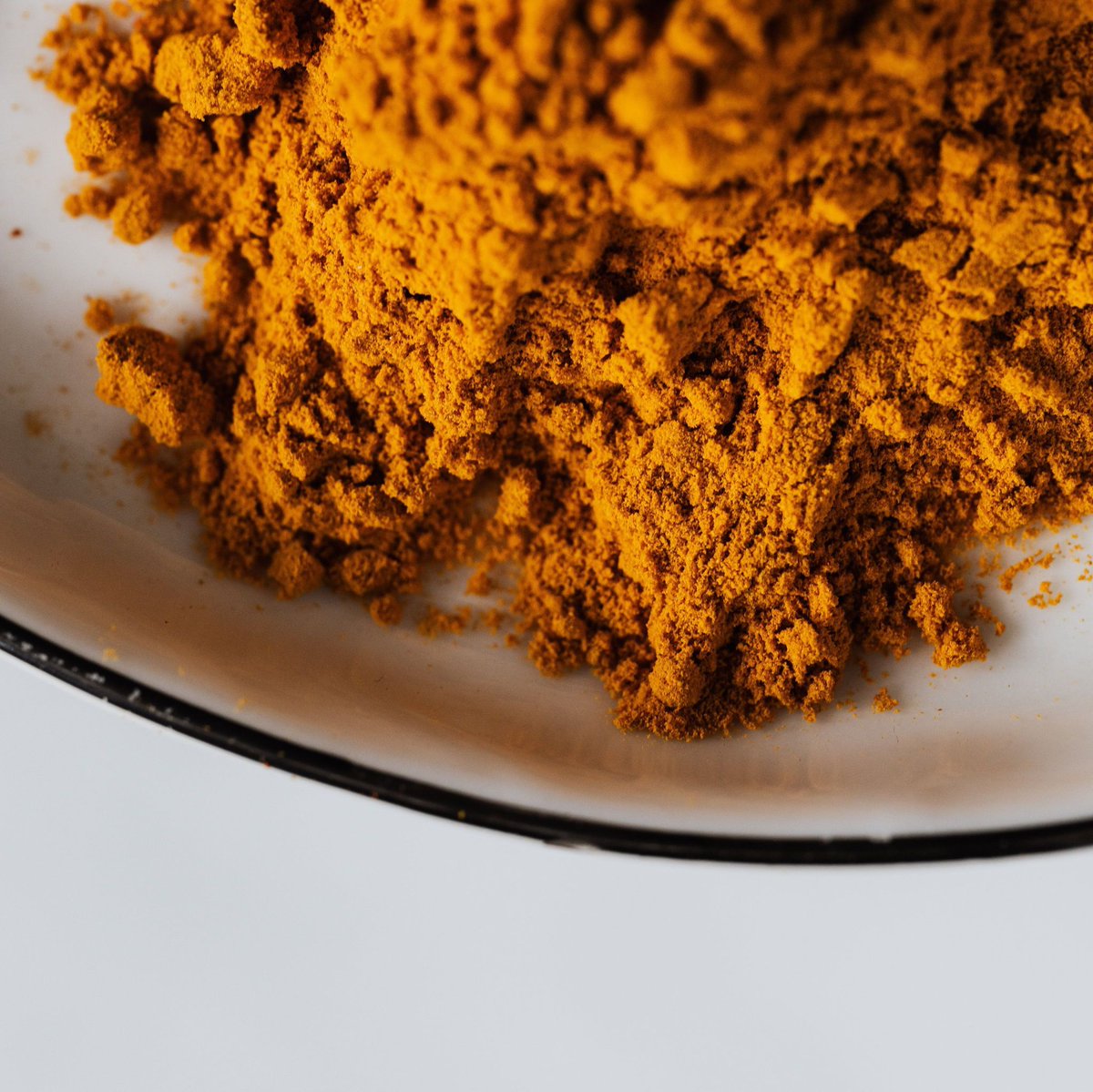 ParadigmScience's tweet image. BIO-OSLP is an extract from the root of the Glycyrrhiza glabra L. (Leguminosae) manufactured by Hyundai Bioland. It is known for its effects on the skin due to its anti-inflammatory and antioxidant properties. 

For more information visit our website at :
ParadigmScience.com