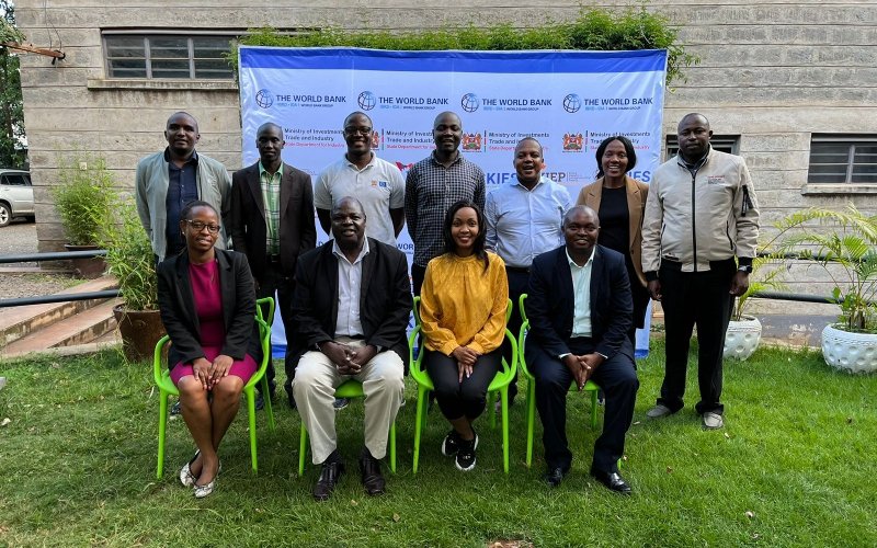 DavidKirop's tweet photo. I had a great opportunity to learn a number of initiatives supported by Ministry of Investments, Trade and Industry in partnership with Research and Innovation/ Entrepreneurial Centers. Among them, Kenya Industry and Entrepreneurship Project's KIEP-SKIES #NurturingInnovators https://t.co/XCdu2ieJX0